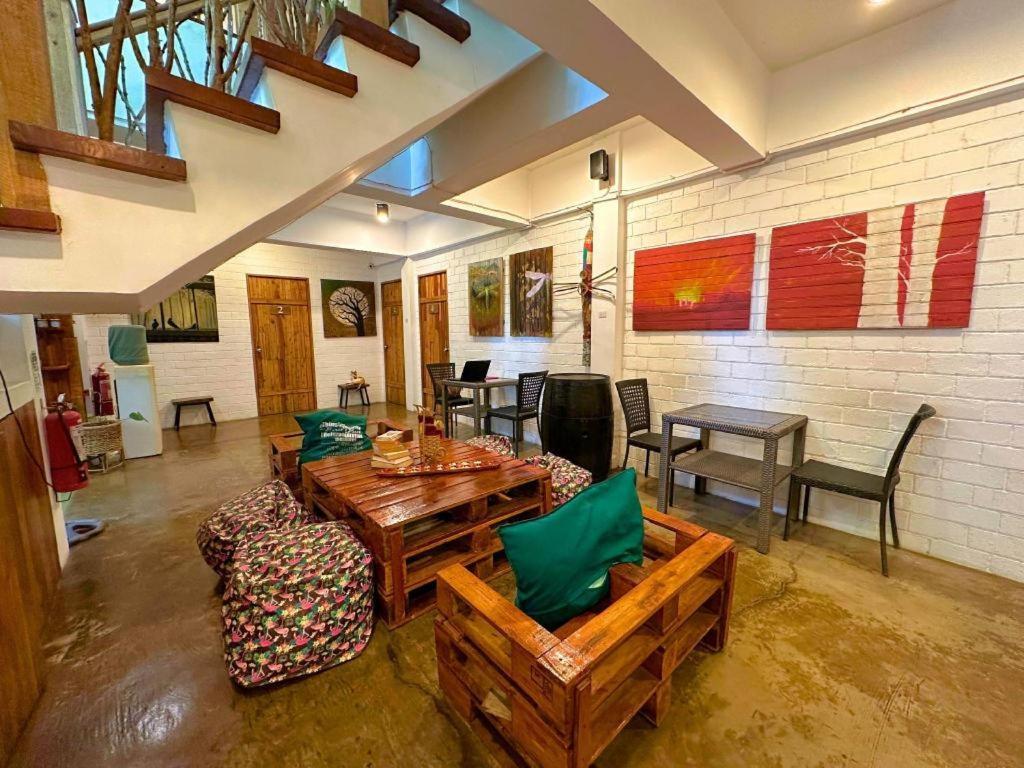 Cabins By Eco Hotels Tagaytay City Εξωτερικό φωτογραφία